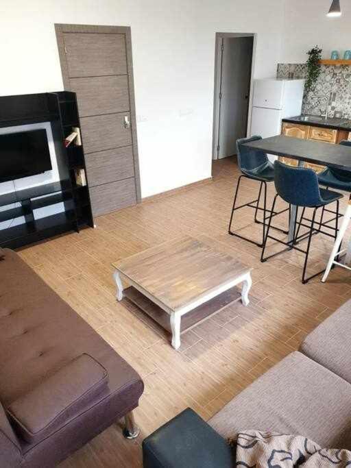 Apartamentos Terra Y Onix Zona Centro Elda Eksteriør bilde