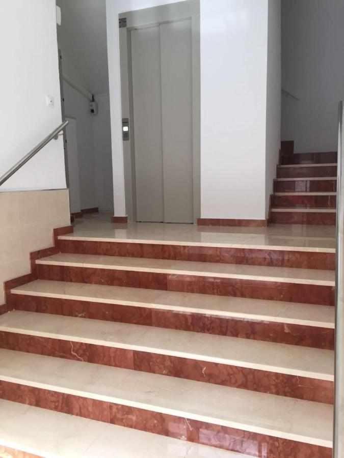 Apartamentos Terra Y Onix Zona Centro Elda Eksteriør bilde
